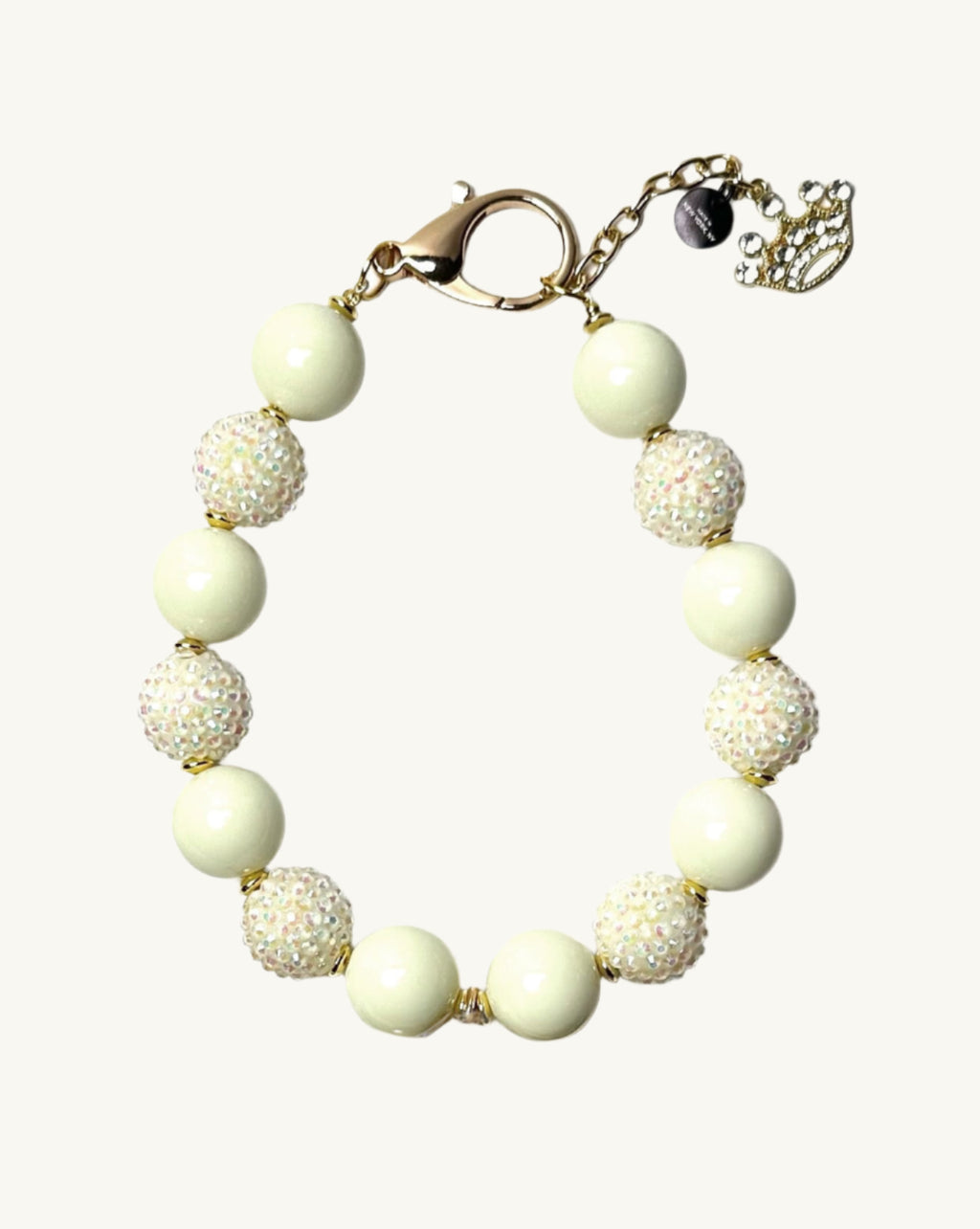 Luxury handmade pet necklaces by The Haus Royale—featuring elegant, pet-safe designs with pearls, beads, and premium materials. Perfect for stylish dogs and special occasions.