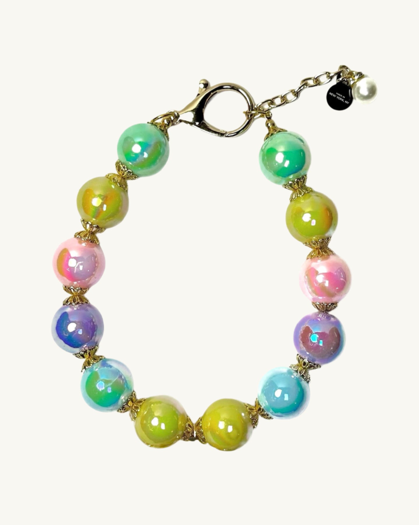 Luxury handmade pet necklaces by The Haus Royale—featuring elegant, pet-safe designs with pearls, beads, and premium materials. Perfect for stylish dogs and special occasions.