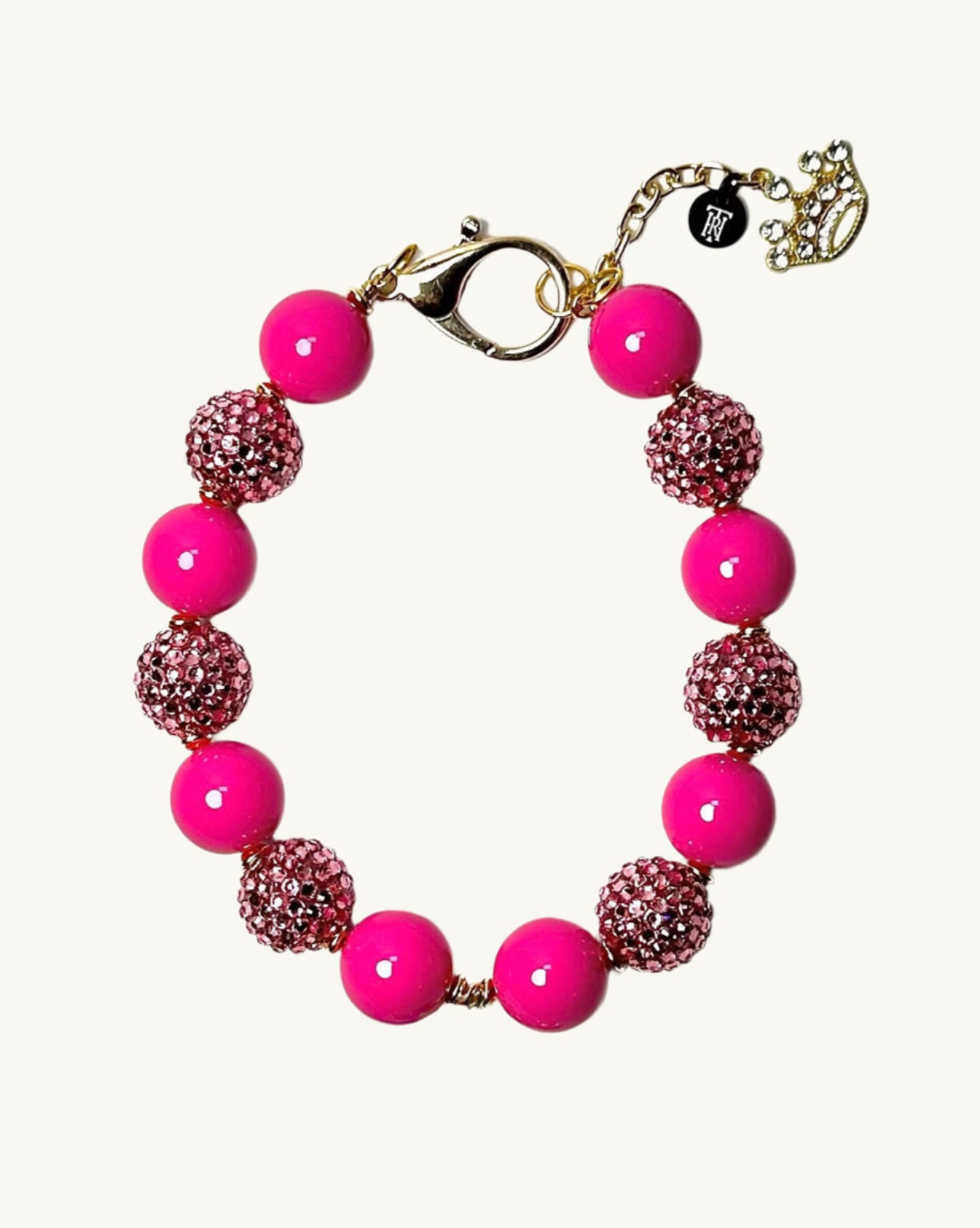 Luxury handmade pet necklaces by The Haus Royale—featuring elegant, pet-safe designs with pearls, beads, and premium materials. Perfect for stylish dogs and special occasions.