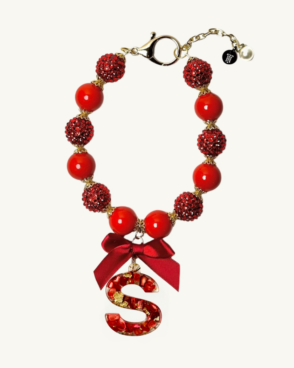 Luxury handmade pet necklaces by The Haus Royale—featuring elegant, pet-safe designs with pearls, beads, and premium materials. Perfect for stylish dogs and special occasions.