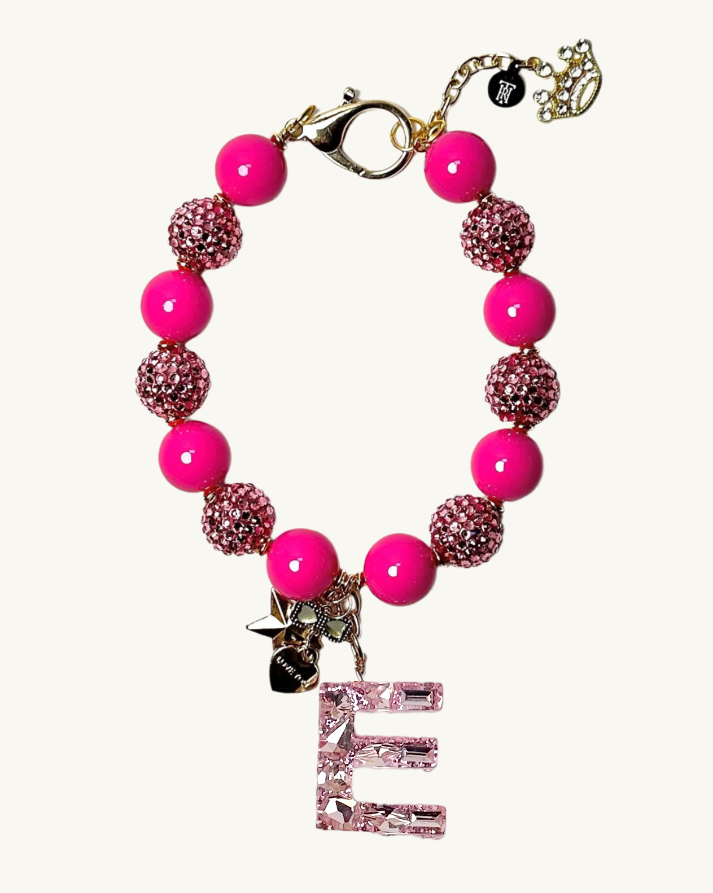 Luxury handmade pet necklaces by The Haus Royale—featuring elegant, pet-safe designs with pearls, beads, and premium materials. Perfect for stylish dogs and special occasions.